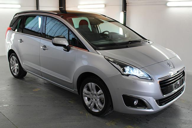RENAULT MEGANE IV disponible chez AUTO LS