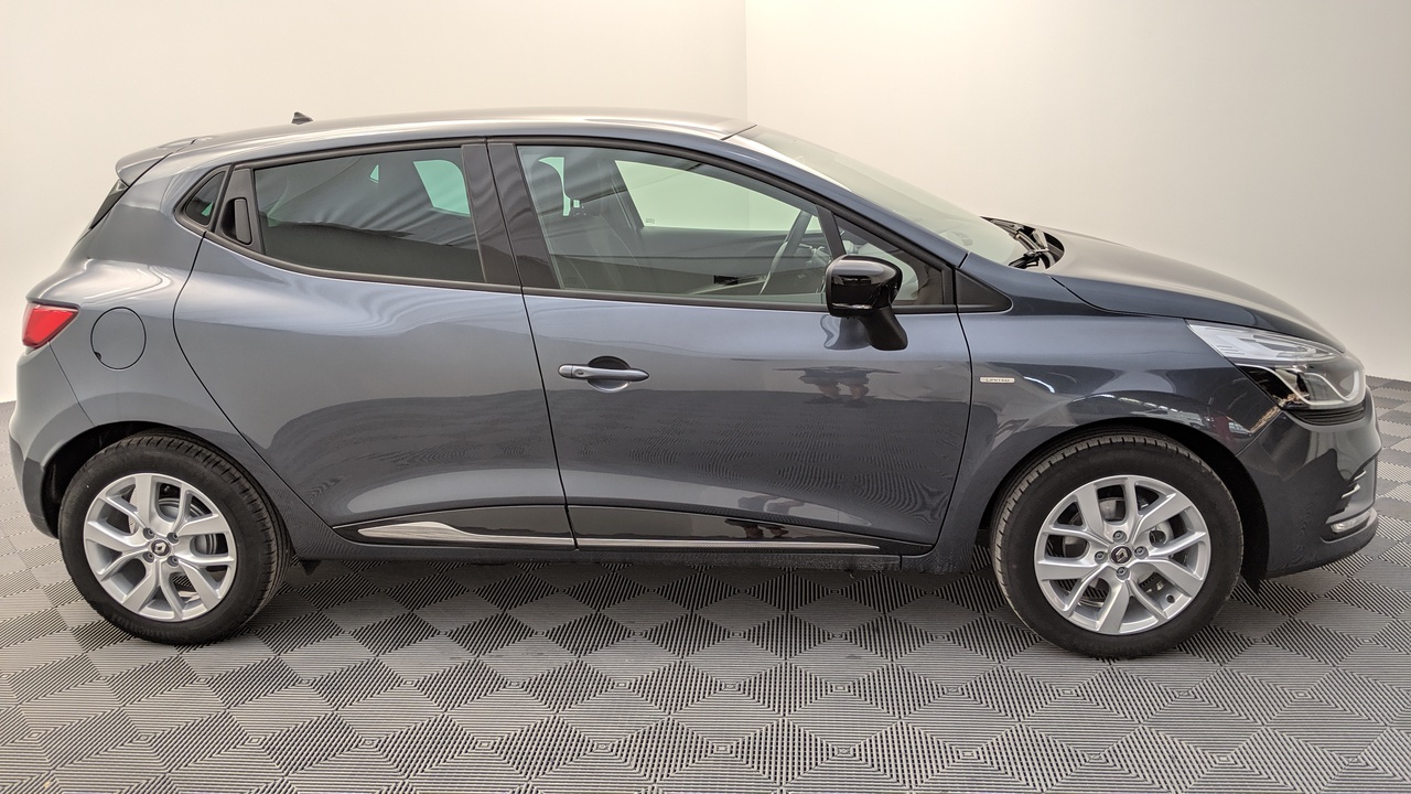 RENAULT CLIO IV 0.9 TCE 90CV LIMITED + NAVI + PACK CITY disponible chez Auto LS
