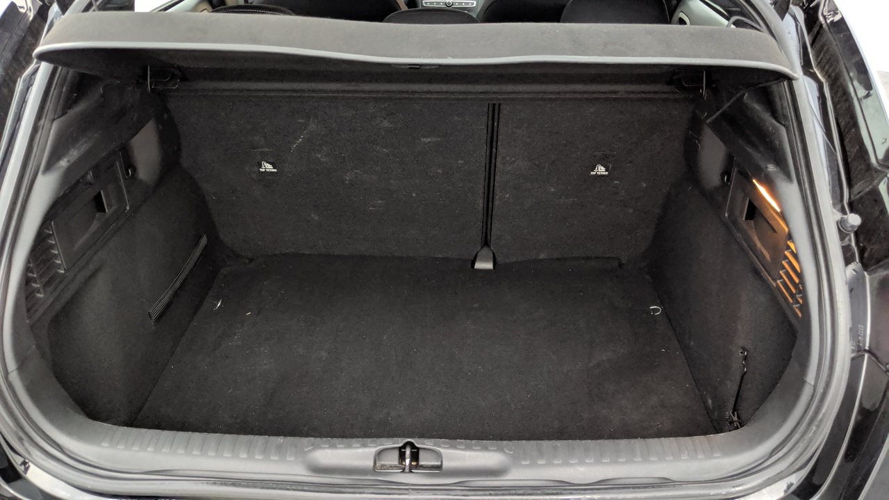 DS DS4 1.6 BLUEHDI 120CV EAT6 BUSINESS disponible chez Auto LS